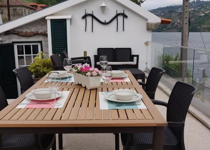 Casa Mateus - Aregos Douro Valley Feriehus Santa Cruz do Douro